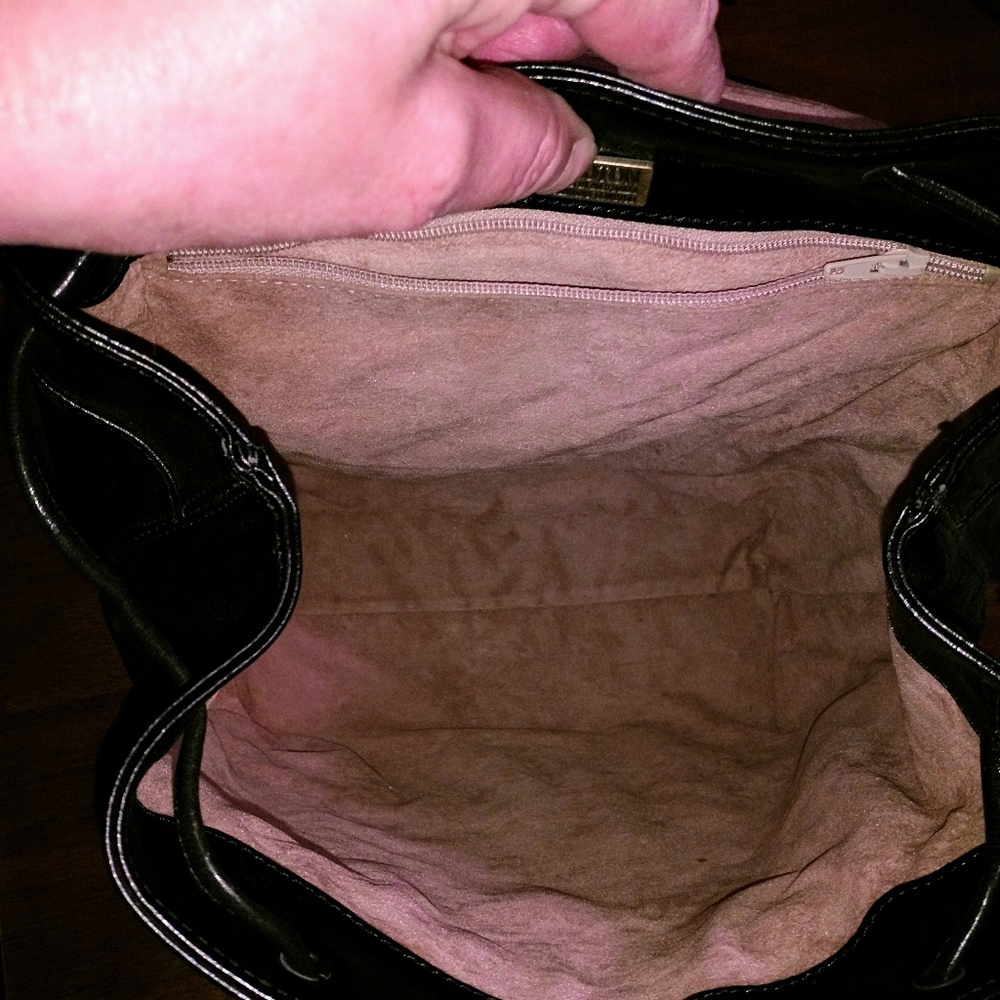 Oroton Black Leather Backpack - Picture 6 of 12